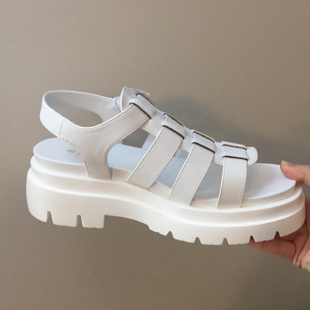 White Call It Spring Chunky Sandals - Picture 11 of 16